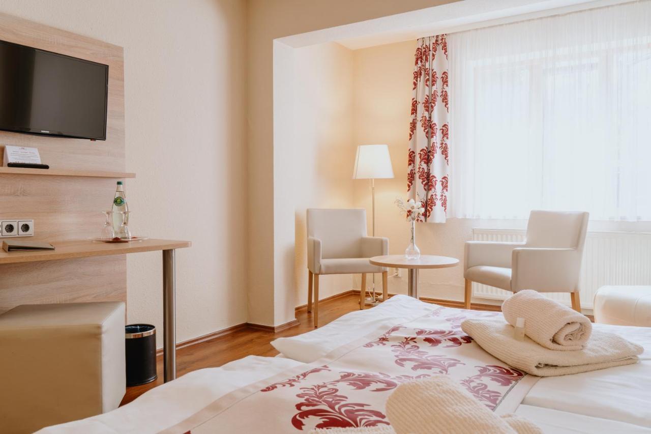 שטראלסונד Hotel An Den Bleichen מראה חיצוני תמונה