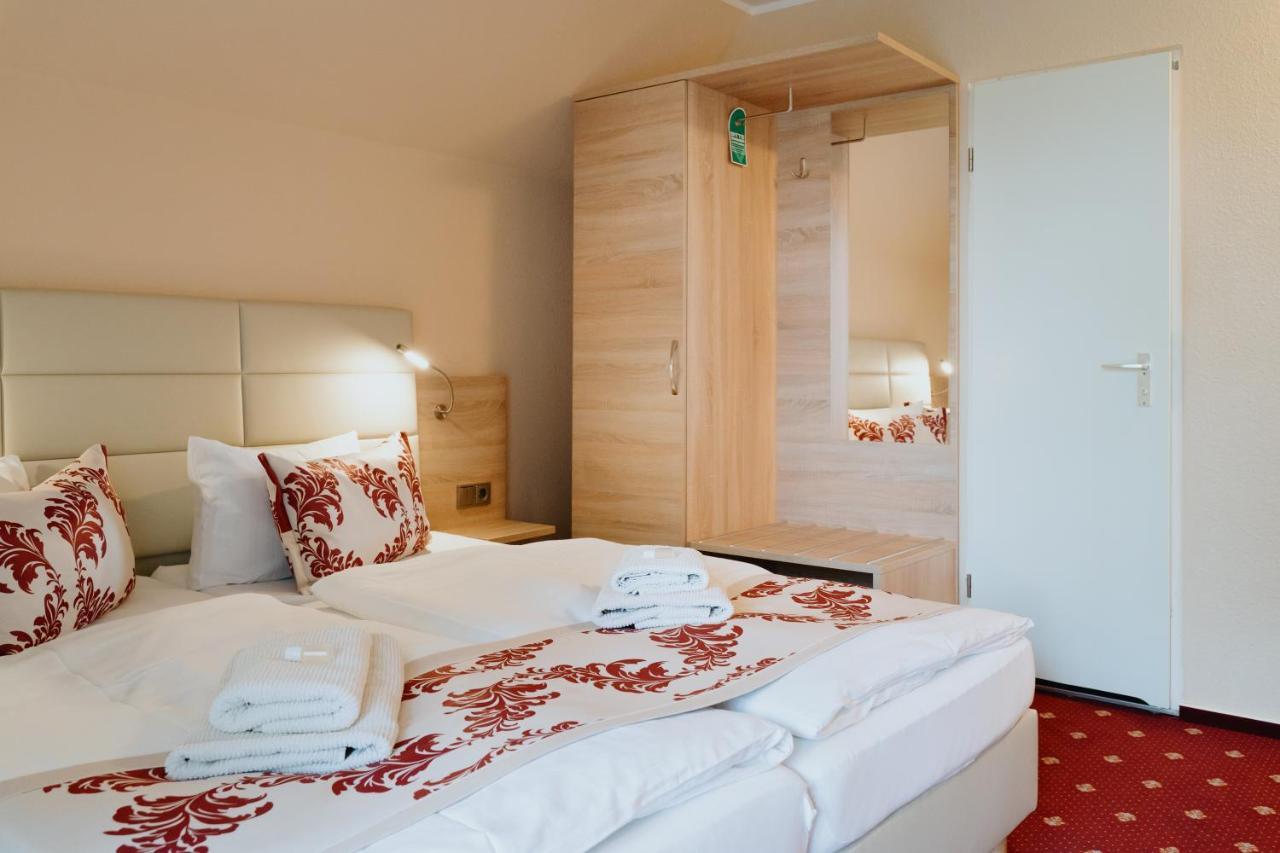 שטראלסונד Hotel An Den Bleichen מראה חיצוני תמונה