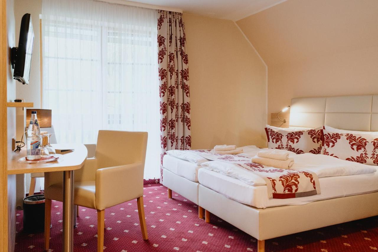 שטראלסונד Hotel An Den Bleichen מראה חיצוני תמונה